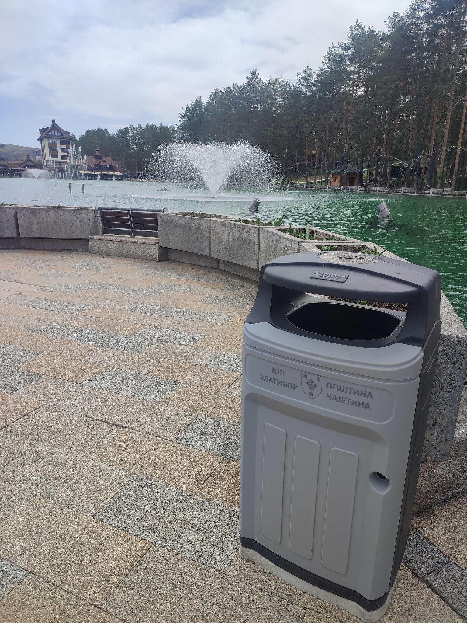 491697126_1584274316294688_1481174912447174813_n