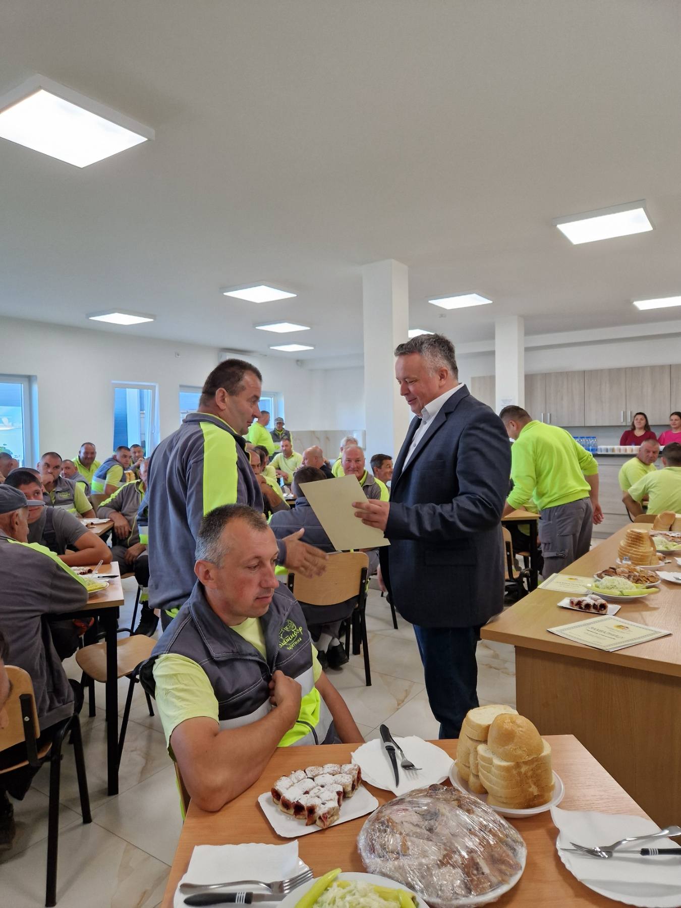 549166308_1713747420014043_809423108438940134_n