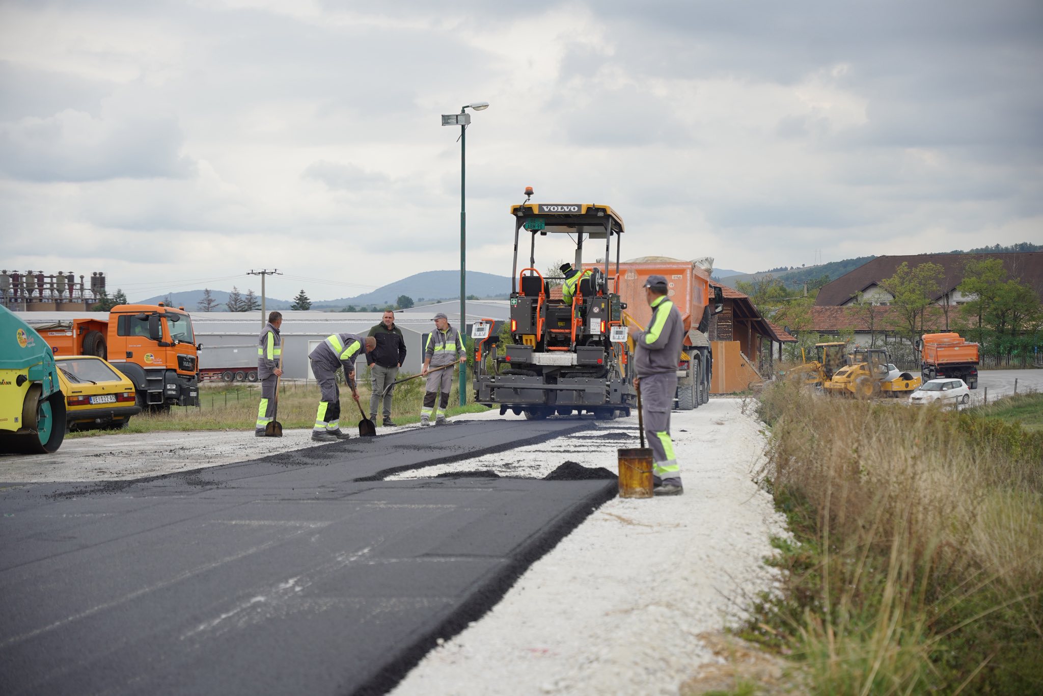 ИНТЕНЗИВИРАНИ ИНФРАСТРУКТУРНИ РАДОВИ