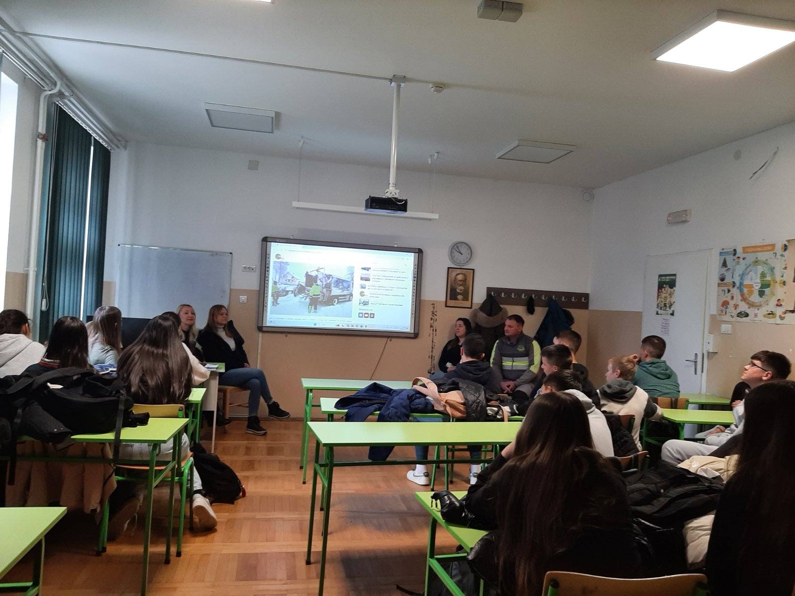 ПОДРШКА МЛАДИМА У ИЗБОРУ ЗАНИМАЊА