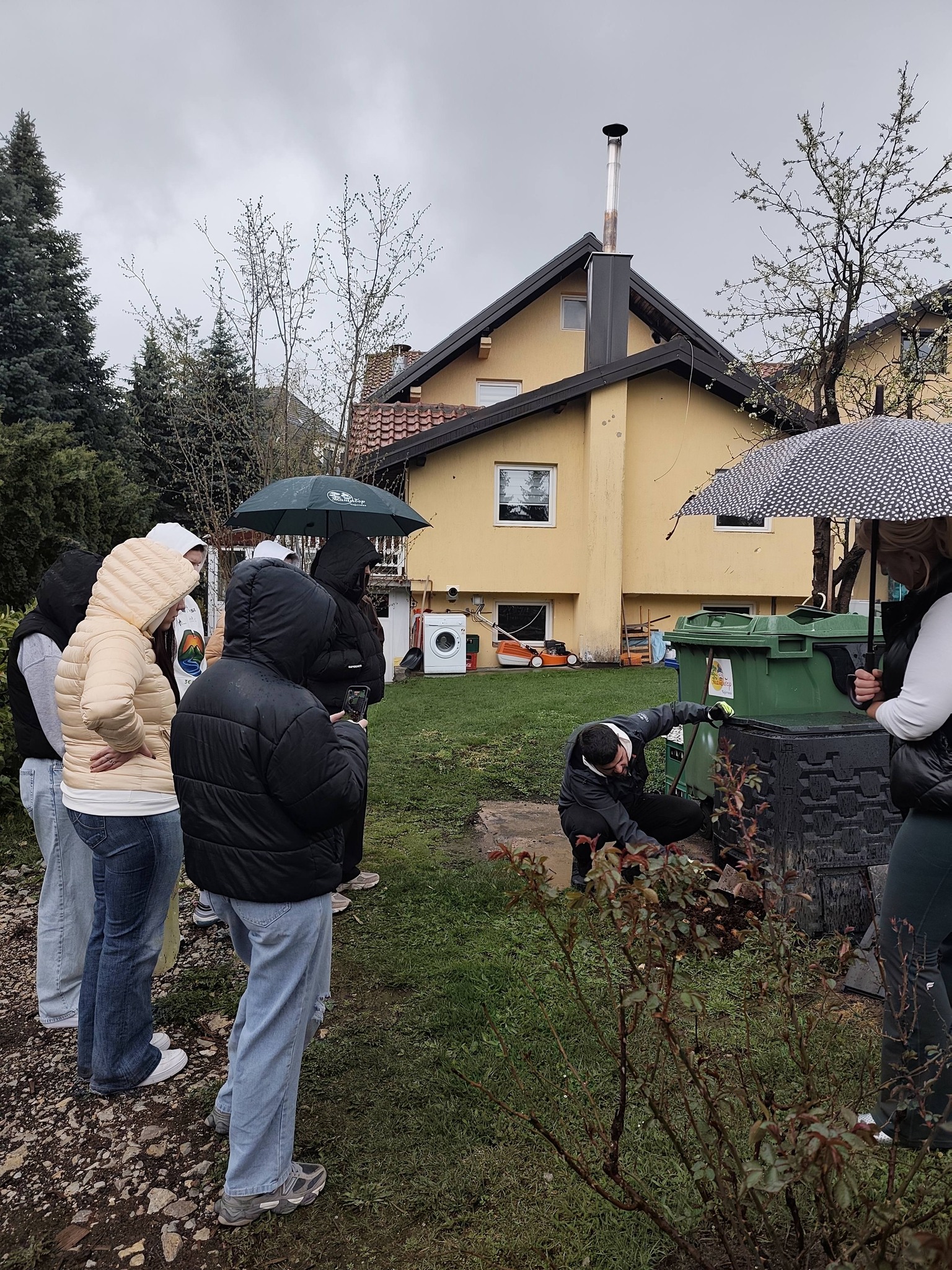 679197857_1899170334805083_671941036983118407_n